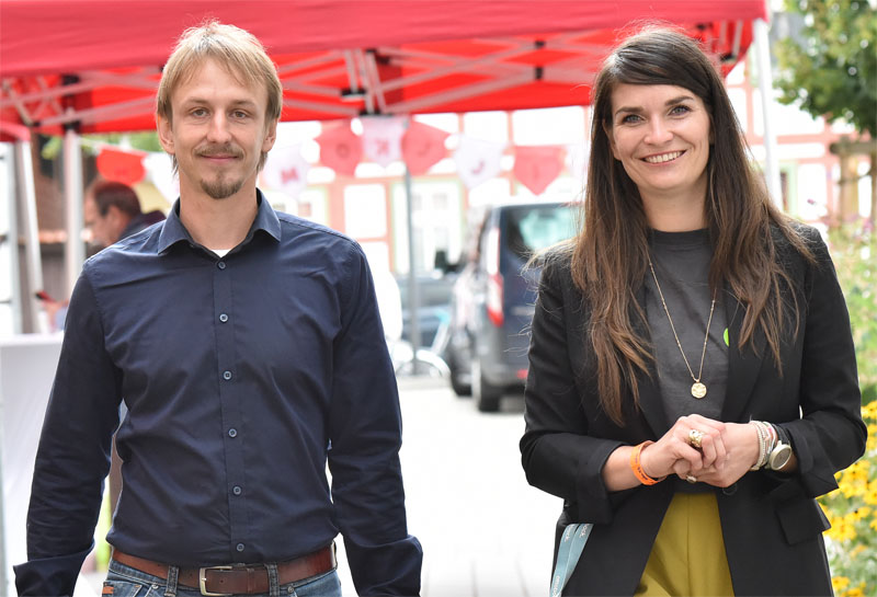 Kinderschutzexperte Michael Schiwon und Isabel Lubojanski, Geschäftbereichsleiterin Familienunterstützende Dienste