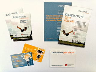 Materialien zum Auslegen "Kinderschutz geht alle an!" Materialien "Kinderschutz geht alle an!" für Erwachsene und Kinder / Jugendliche: Infokarten, Miniflyer, Postit-Block